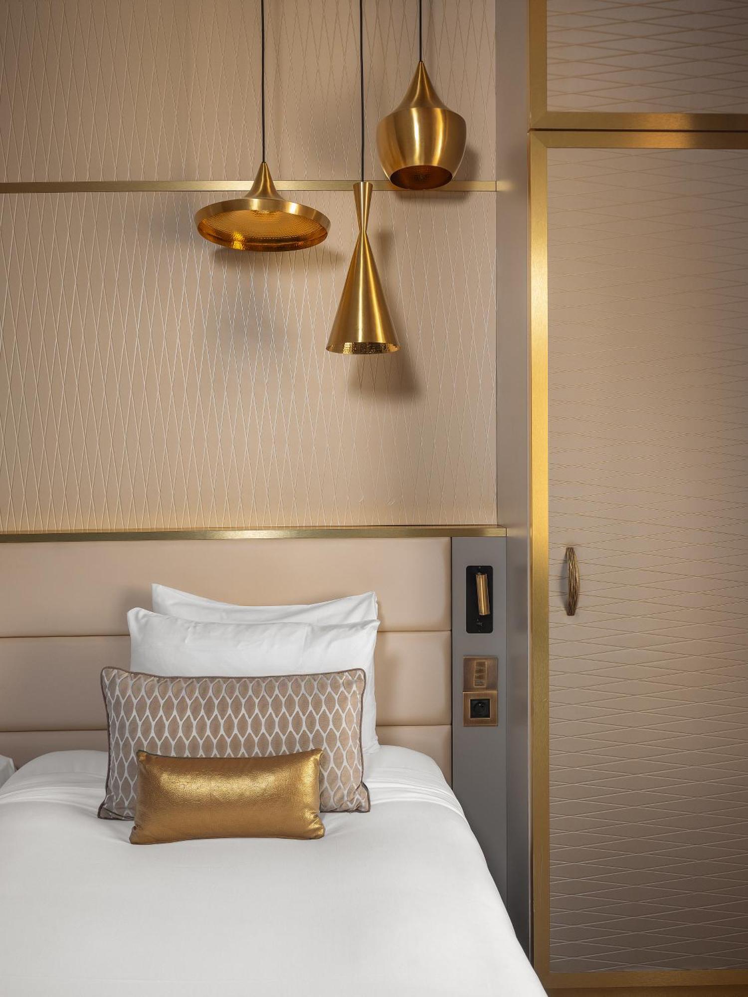 Niepce Paris, Curio Collection By Hilton Hotell Eksteriør bilde