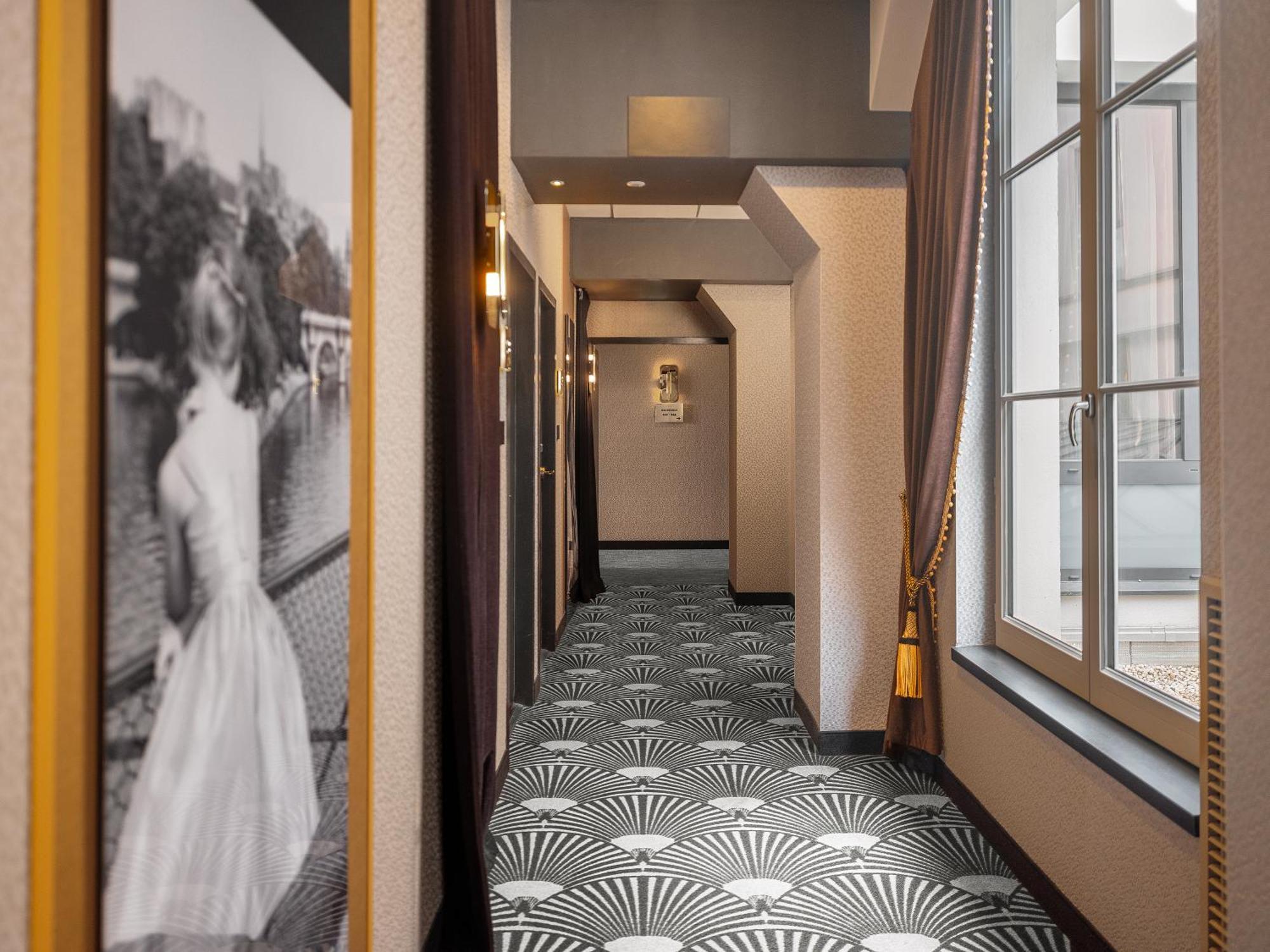 Niepce Paris, Curio Collection By Hilton Hotell Eksteriør bilde