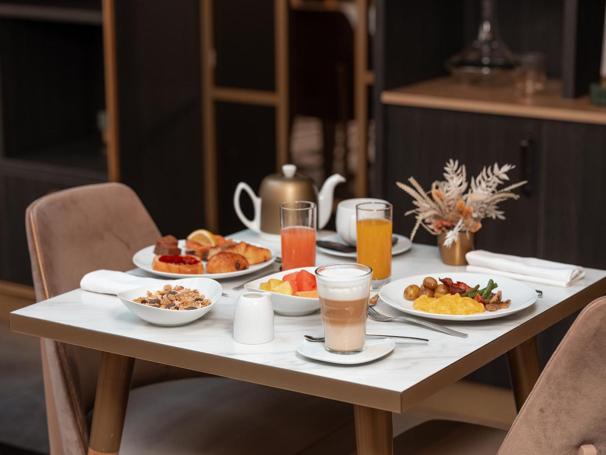 Niepce Paris, Curio Collection By Hilton Hotell Eksteriør bilde